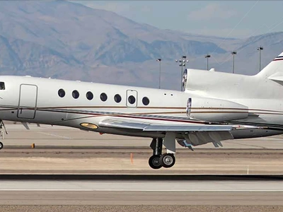 similar aircraft image