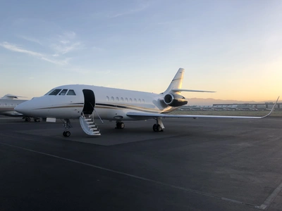 similar aircraft image