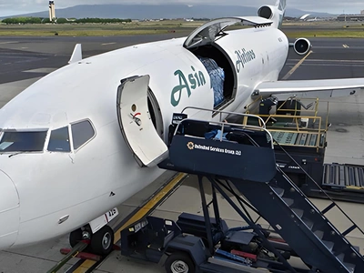 similar aircraft image