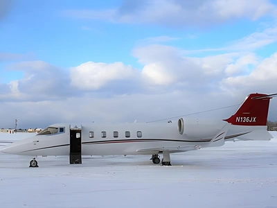 similar aircraft image